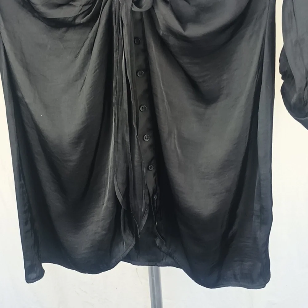 Steve Madden Tie Curious Long Sleeve Shirt Dress Black Size Medium 6 - 8 NWT - Picture 12 of 12